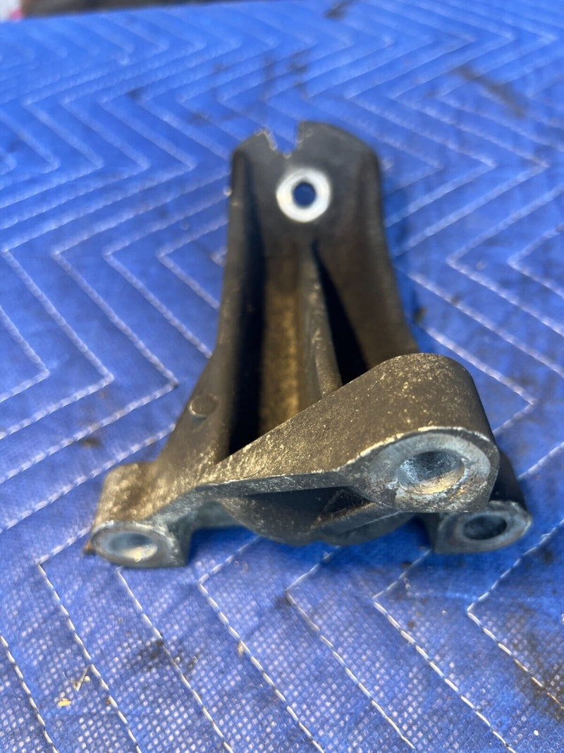1984-1989 Volvo 740 760 Left & Right Motor Mount Support Pair Diesel OEM #1581EM