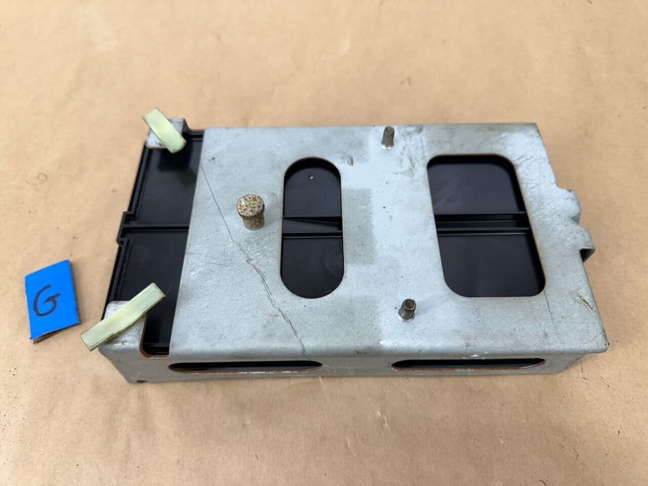 1995-1996 Jaguar XJ6 Body Unit Control Module LNA2500AA 94490881 OEM #1104CNJ