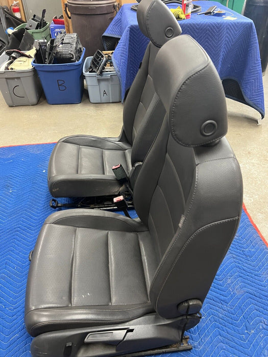 2006-2010 VW Jetta 2.5L Driver Passenger LH RH Leather Cushion Seat Set OE#141MC