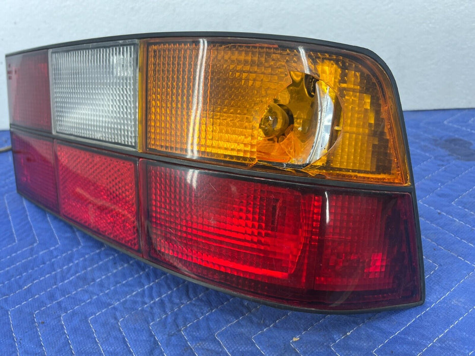 1983-1985 Porsche 944 Passenger Right Tail Light Lamp Assembly OEM #1809EM