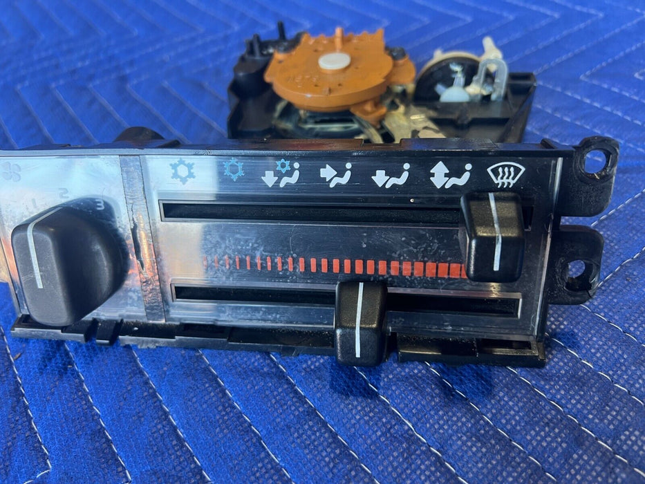 1984-1989 Volvo 740 760 Sedan Heat A/C HVAC Climate Control Switch OEM #1636EM