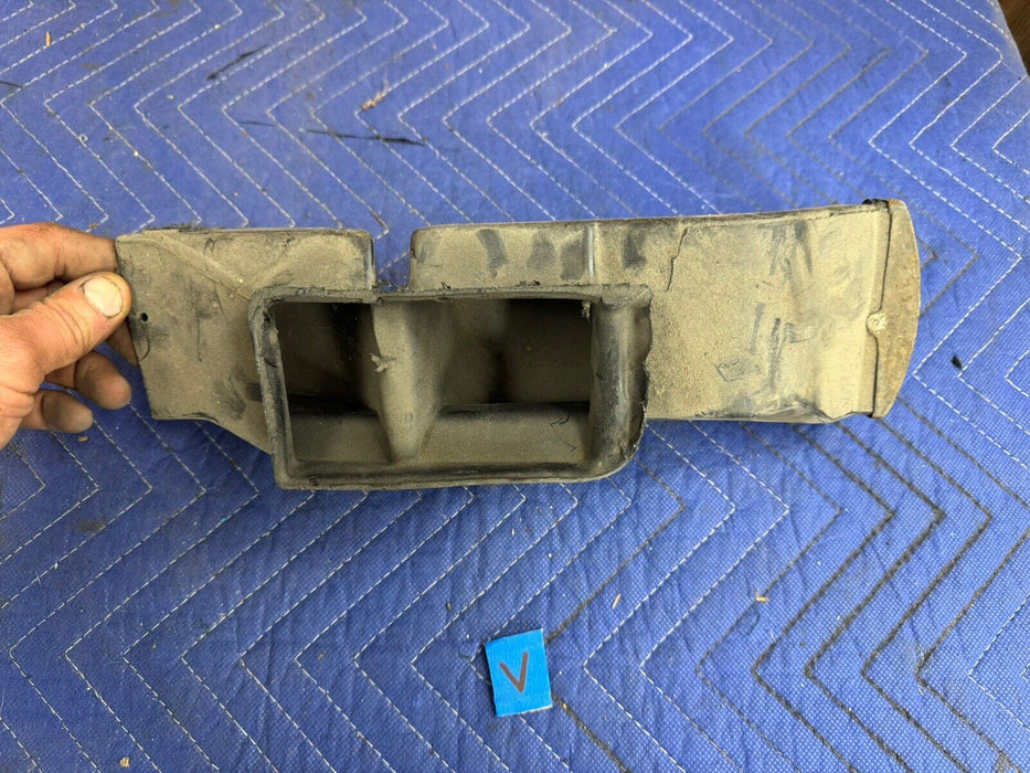 1968-1977 Corvette C3 Air Vent AC Heat Duct Diverter Tube GM OEM #3403E