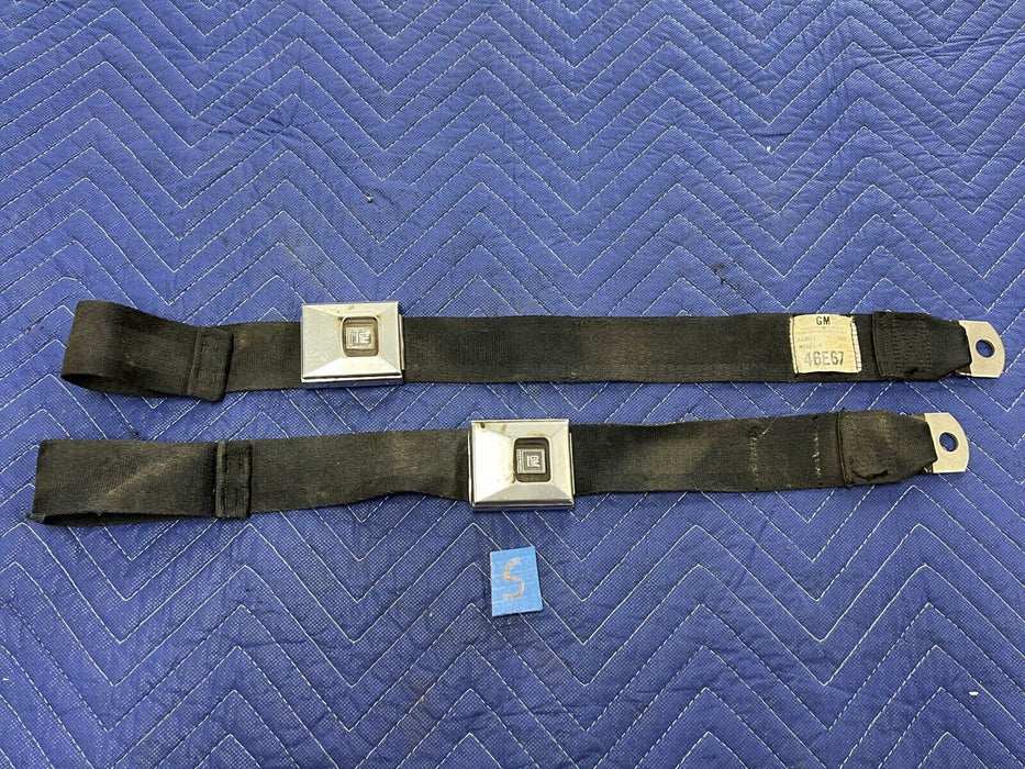 1967-1972 GM Corvette Chevelle Camaro 46E67 Seat Belt Pair & Buckle OEM #3362E