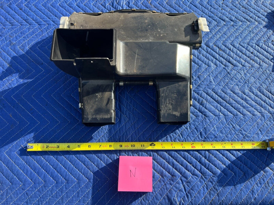 1984-1989 Volvo 740 760 HVAC A/C Heater Air Box to Floor Duct Tunnel OEM #1616EM