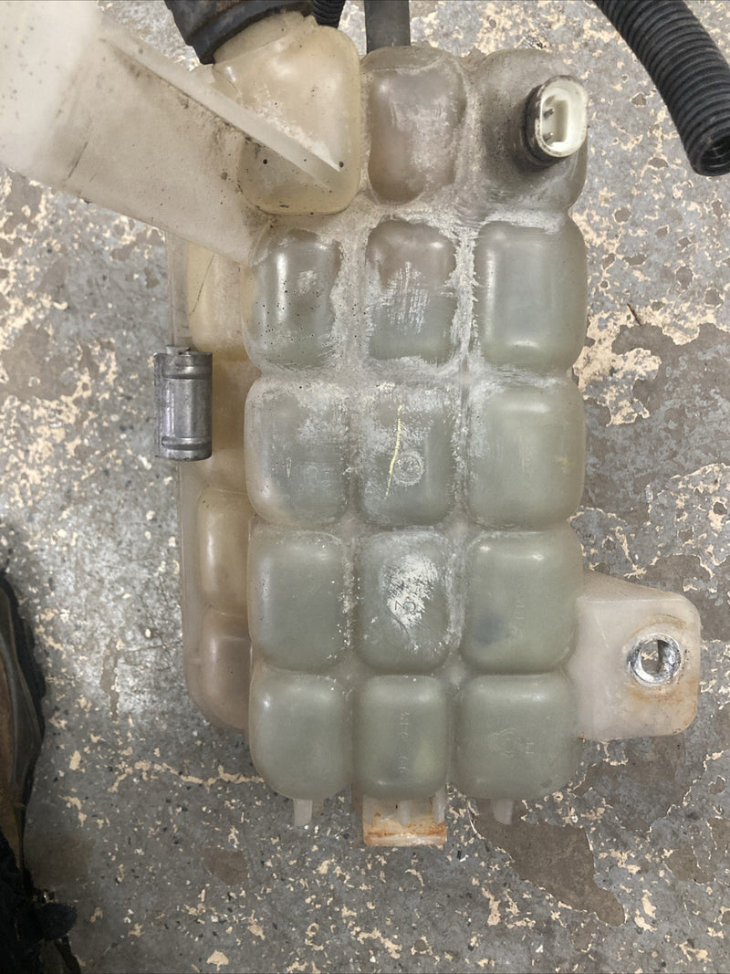 46894686