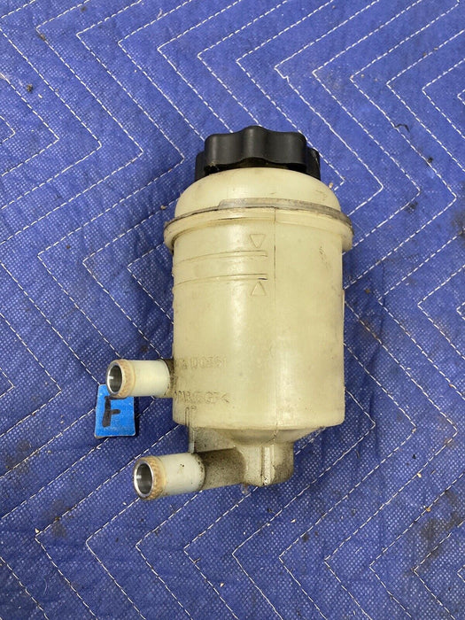 1998-2005 Land Rover Freelander Power Steering Reservoir Tank OEM #3030M