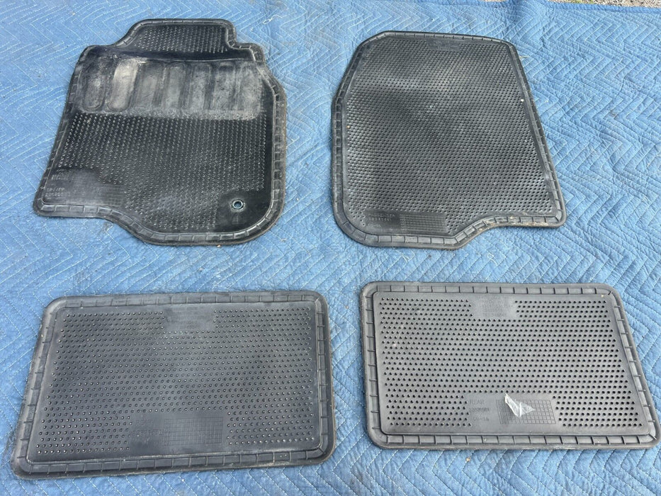 2006-2010 Pontiac G6 floor MATS SET carpet OEM #2DU