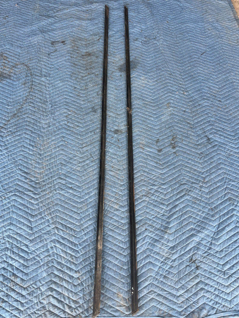 47058392