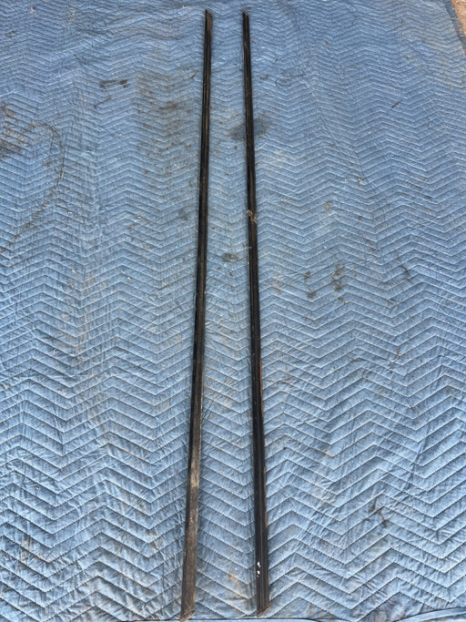 47058392