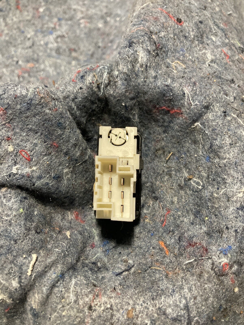 46762569