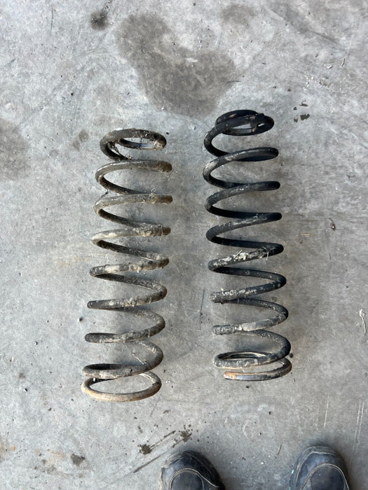 1984-1989 Volvo 740 760 Sedan Rear Right & Left Suspension Coil Spring OE#1692EM