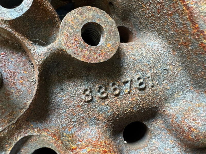 44724318