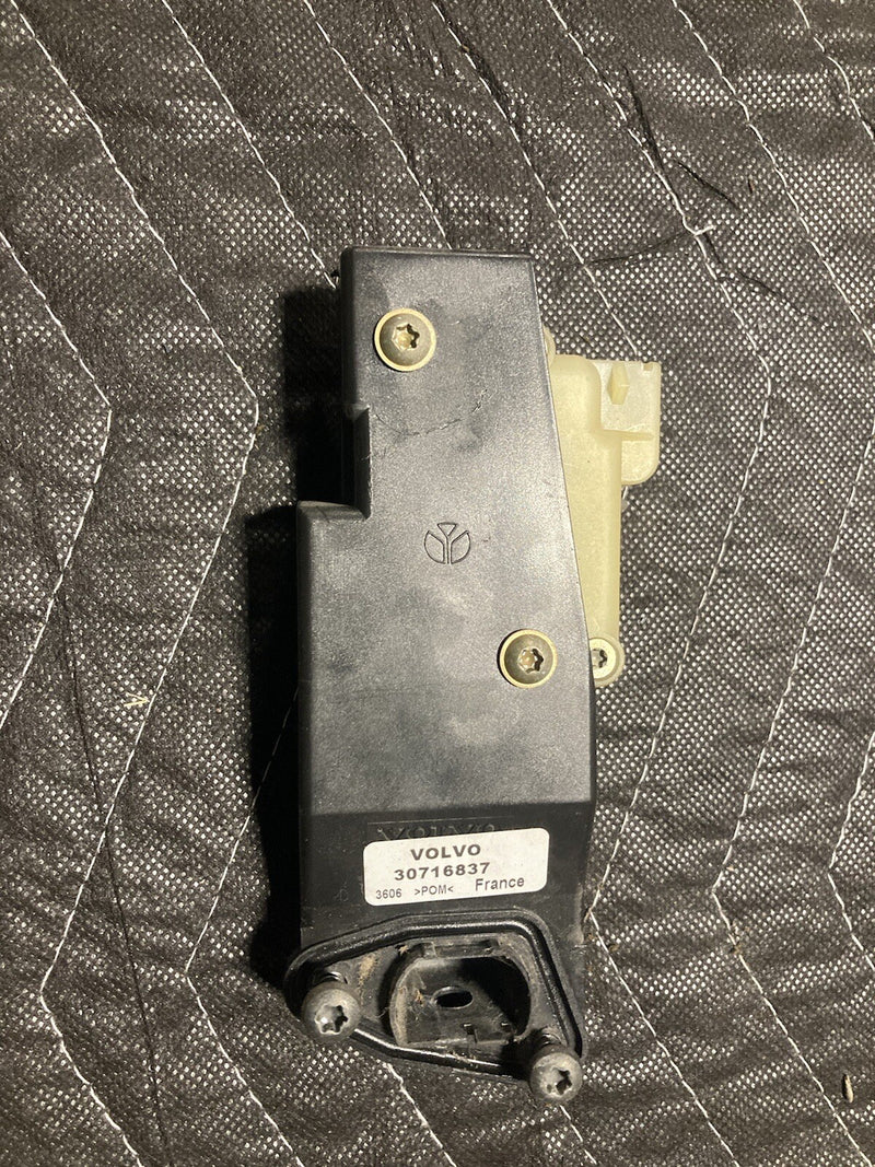 46763355