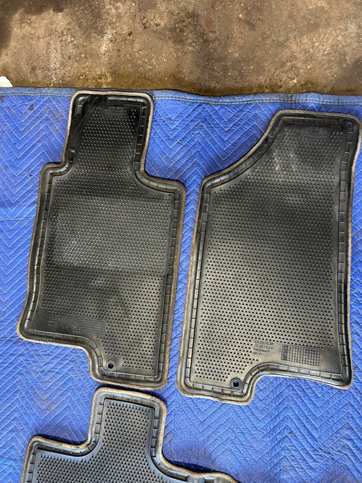 2006-2010 Hummer H3 Complete Front & Rear LH & RH Carpet Set Floor Mat OE#1501EM