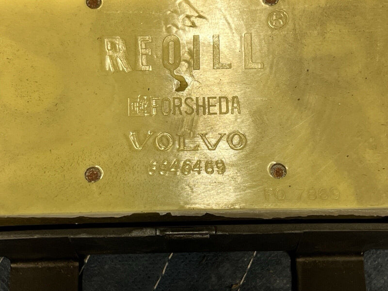 43770537