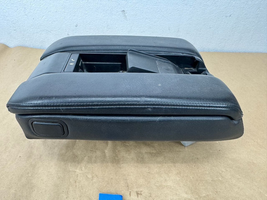 HY210783 94-01 740I 740IL 750IL Center Console Arm Rest Black no phone #1100CNJ