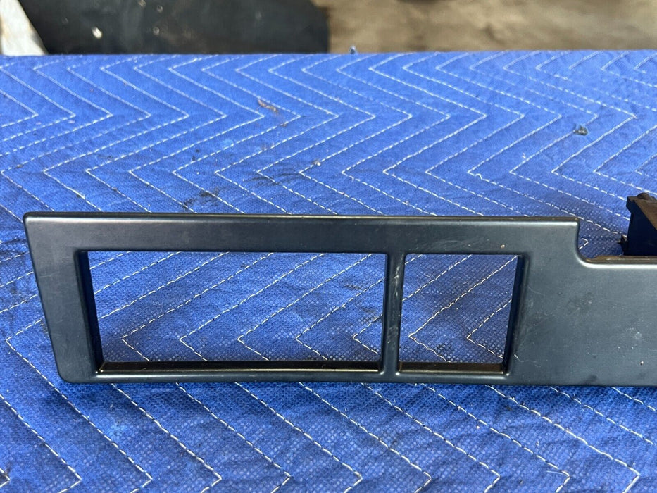 1984-1989 Volvo 740 760 Sedan Dash Climate Control Bezel Trim 1324560 OEM#1684EM