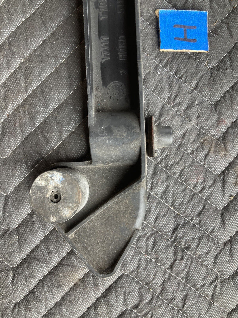 46764028