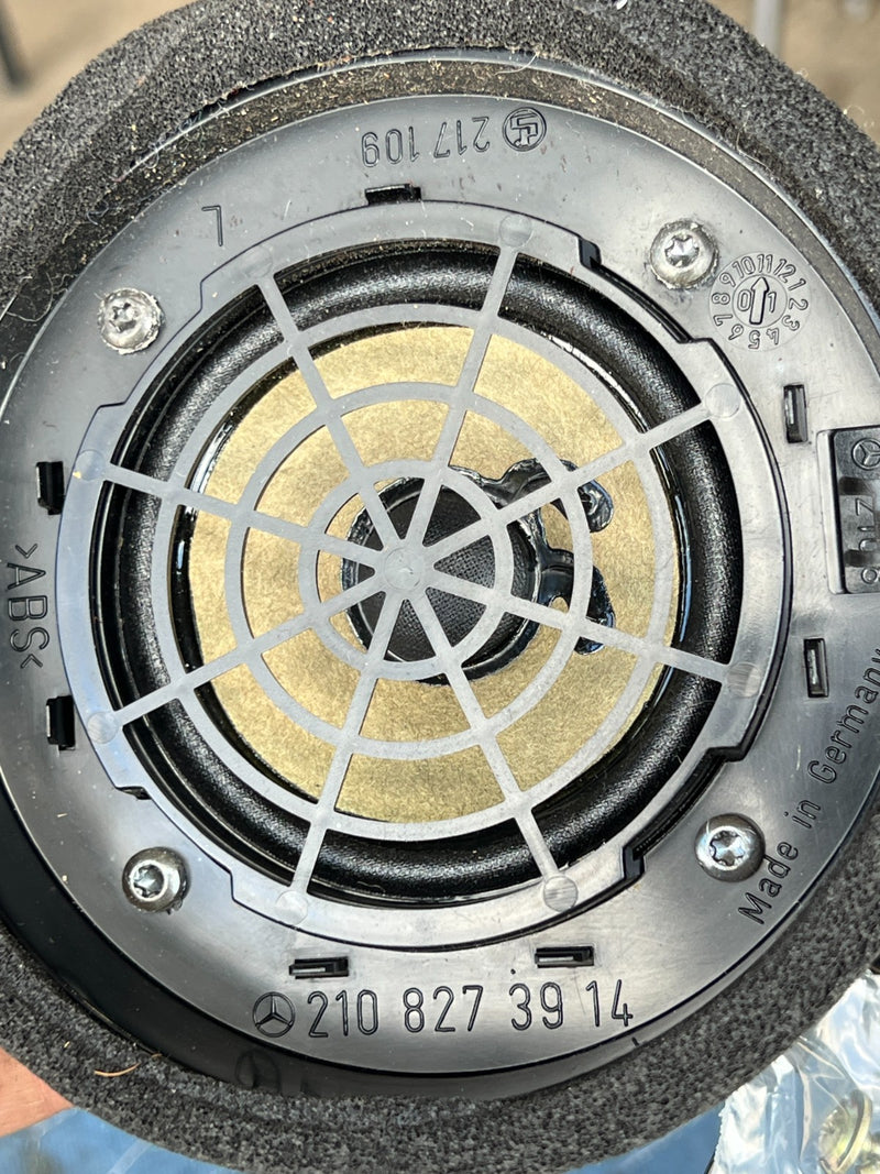 47079762