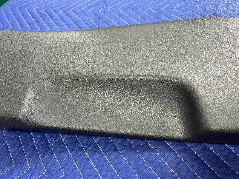 2006-2010 VW Jetta 2.5L LH RH Lower B Pillar Trim Cover Pair 1K4867297 OEM#133MC