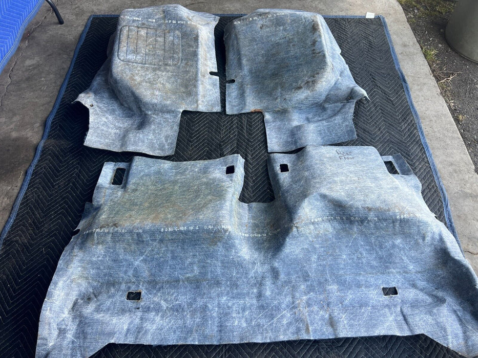 1984-1989 Volvo 740 760 Sedan Blue Front & Rear Molded Carpet Set OEM #1676EM