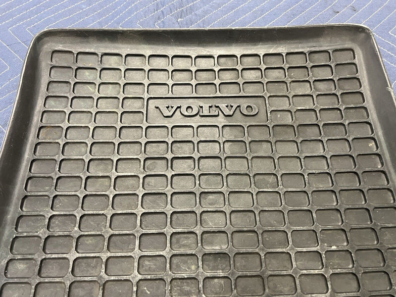 43770725