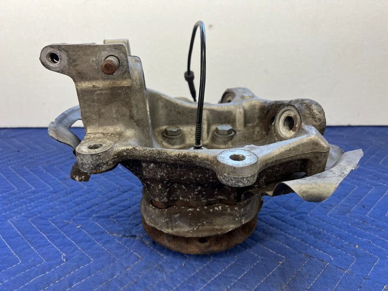 1997-2003 BMW E39 525i 528i 530i Front Driver Left LH Hub Assembly OEM #559M