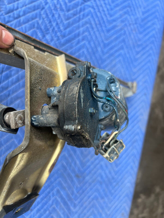 1983-1985 Porsche 944 Windshield Wiper Motor Transmission Assembly OEM #1900EM