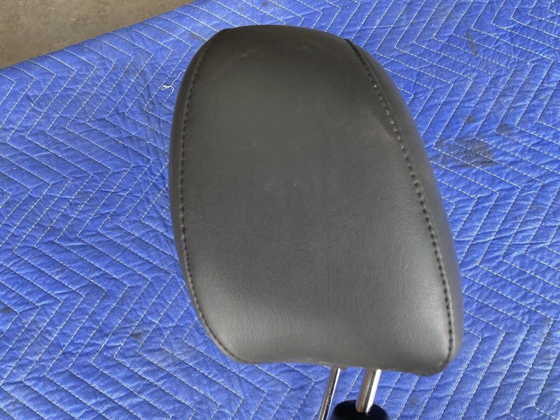 2006-2016 Chevy Impala GM Front Seat Headrest Black Leather OEM #3157M