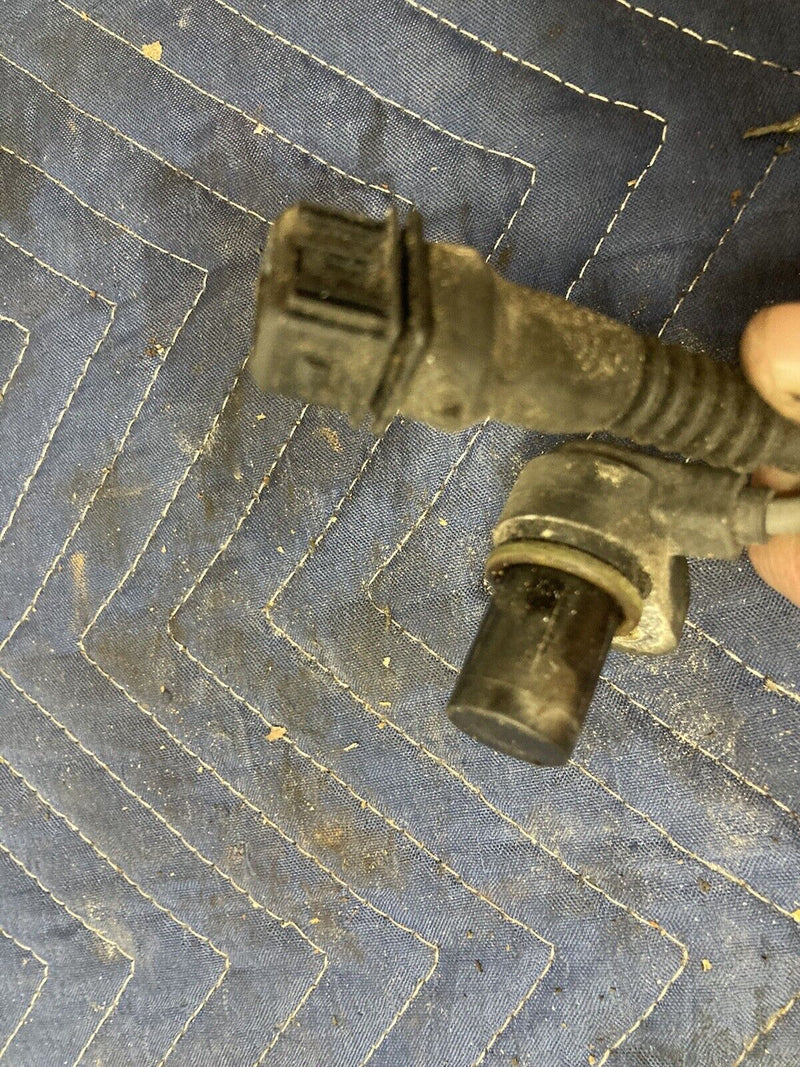 1997-2003 BMW E39 525i 528i 530i Cam Shaft Position Sensor 7539165 2.8L #567M