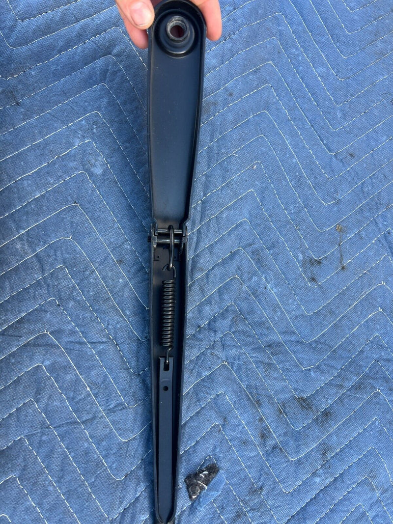 43949280