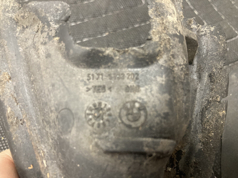 46762122