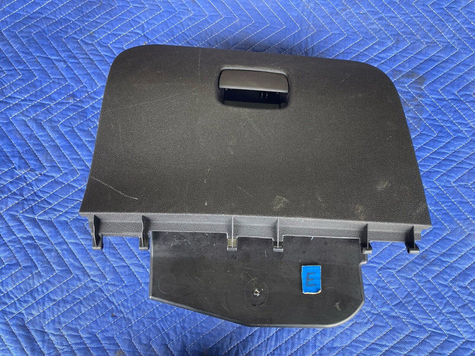 2006-2016 Chevy Impala GM Glove Box Door Assembly Glovebox OEM #3181M