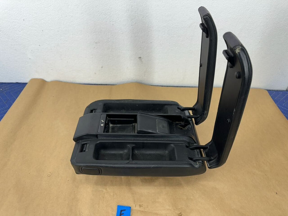 HY210783 94-01 740I 740IL 750IL Center Console Arm Rest Black no phone #1100CNJ