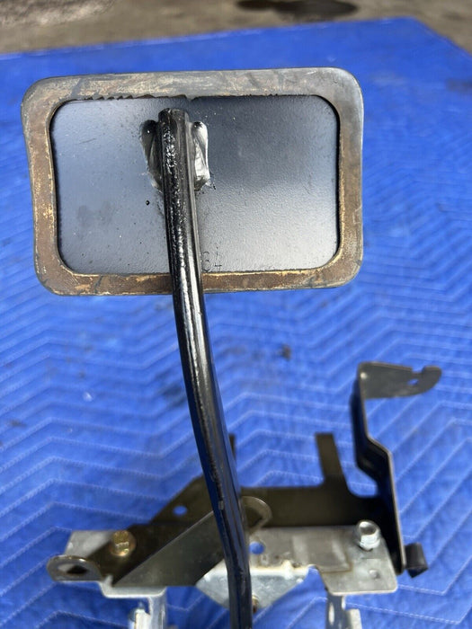 1986-1993 Volvo 240 244 245 Automatic Brake Pedal Assembly Lever OEM #3736E