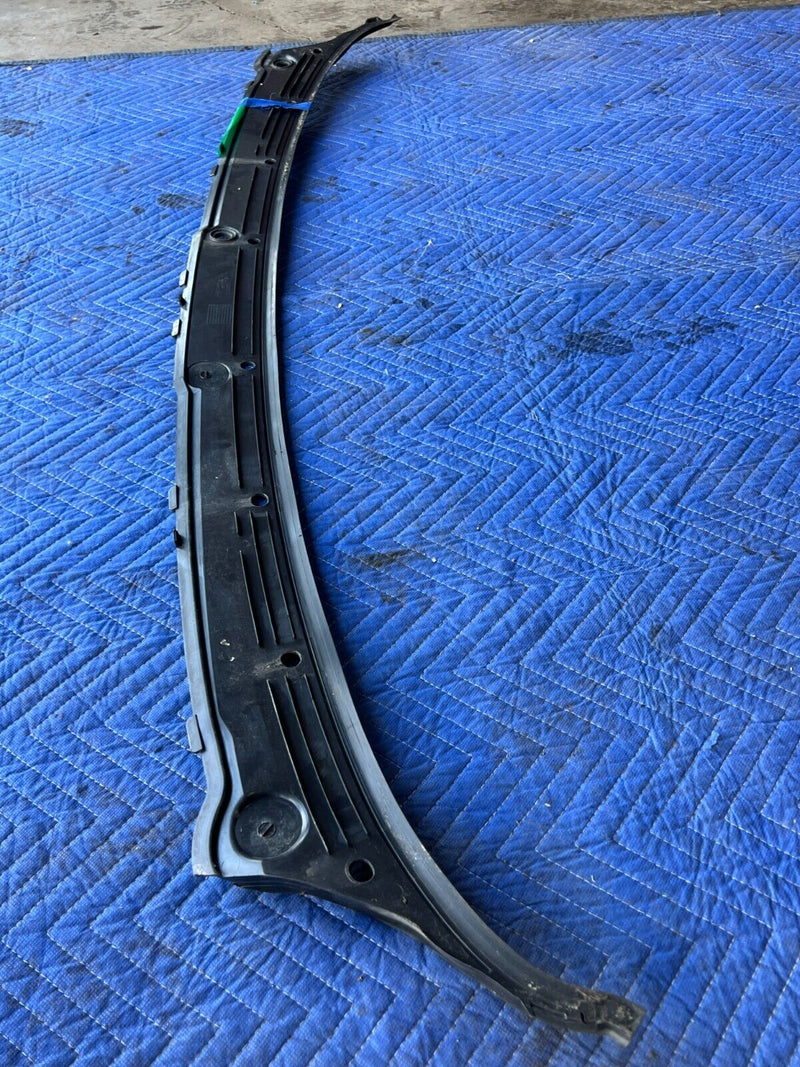 43771040