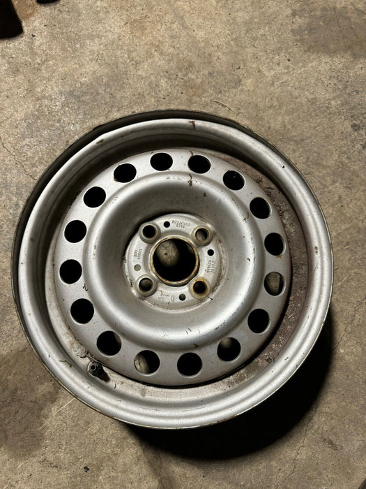 1982-1990 BMW E30 4 Lug Steel Wheel 14” ET35 OEM 1125686 4x100 5.5J #3198E