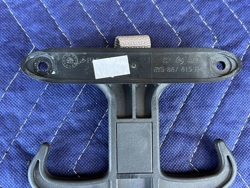 46764319