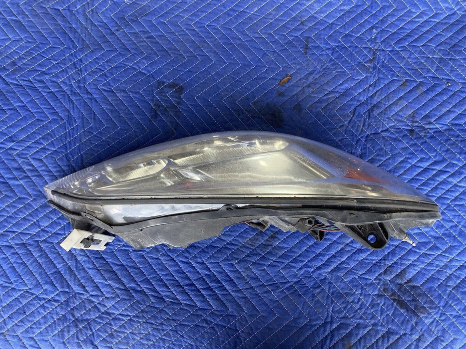 2006-2016 Chevy Impala GM Right Headlight RH Passenger OEM #3129M