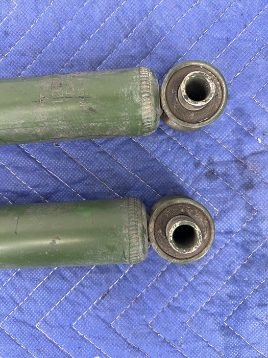 1975-1993 Volvo 240 242 244 245 Rear Shock Pair 1272126 OEM RK29 Japan #3551E