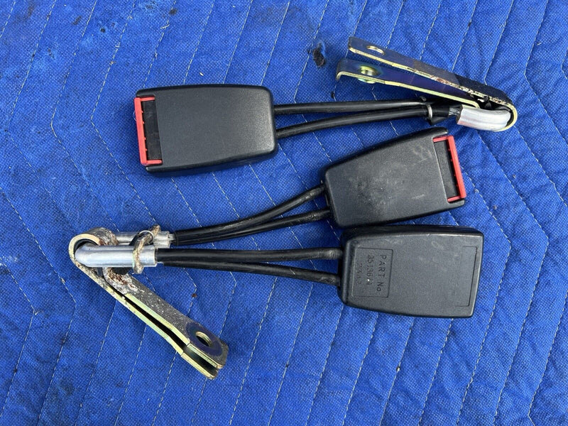 1986-1993 Volvo 240 244 245 Rear Seat Belt Buckle & Lap Belt Set of 3 OEM #3684E