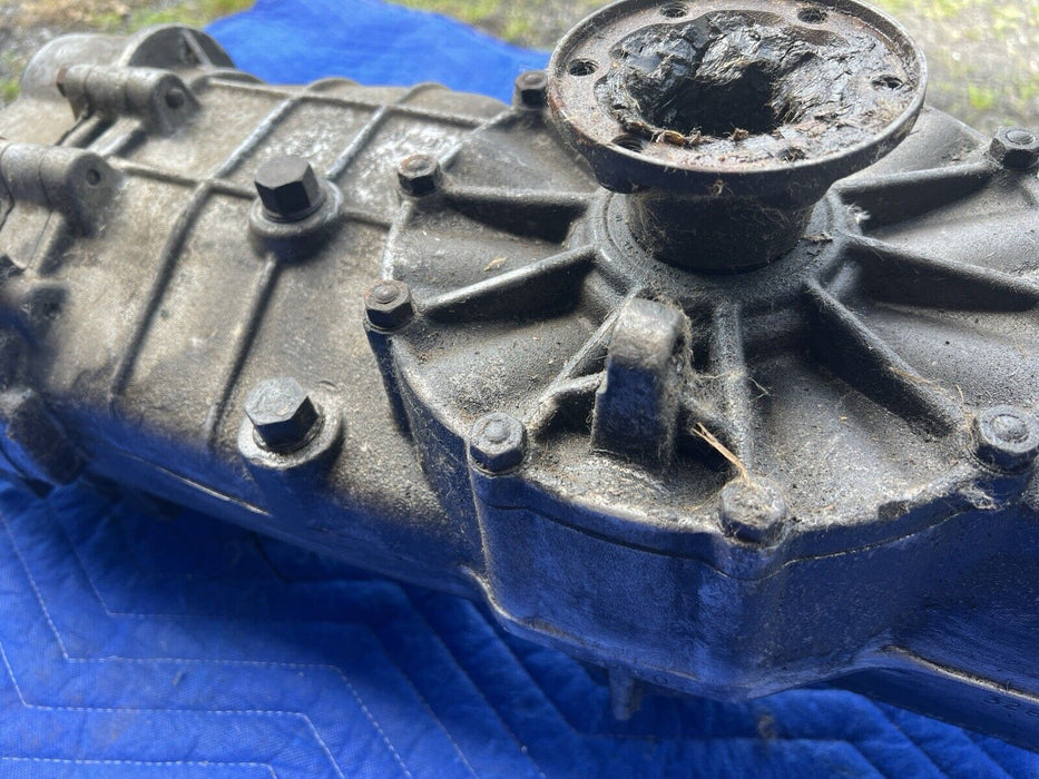 Porsche 911 Transmission 5 Speed 13/68 901/05 # 3282044 9105 OEM #3610E