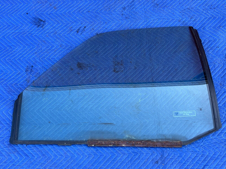 1993-1999 Chevy K1500 2500 Driver Left LH Front Door Window Glass OEM #1507EM