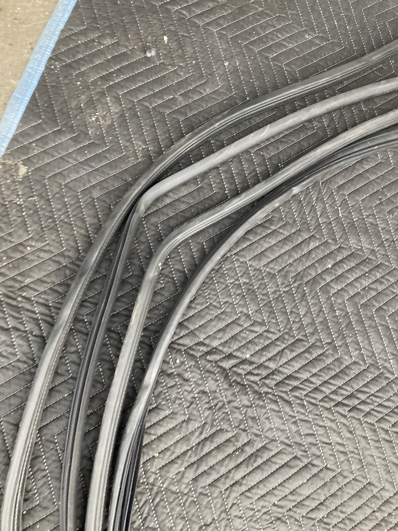 46768418