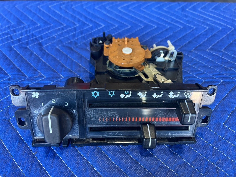 1984-1989 Volvo 740 760 Sedan Heat A/C HVAC Climate Control Switch OEM #1636EM