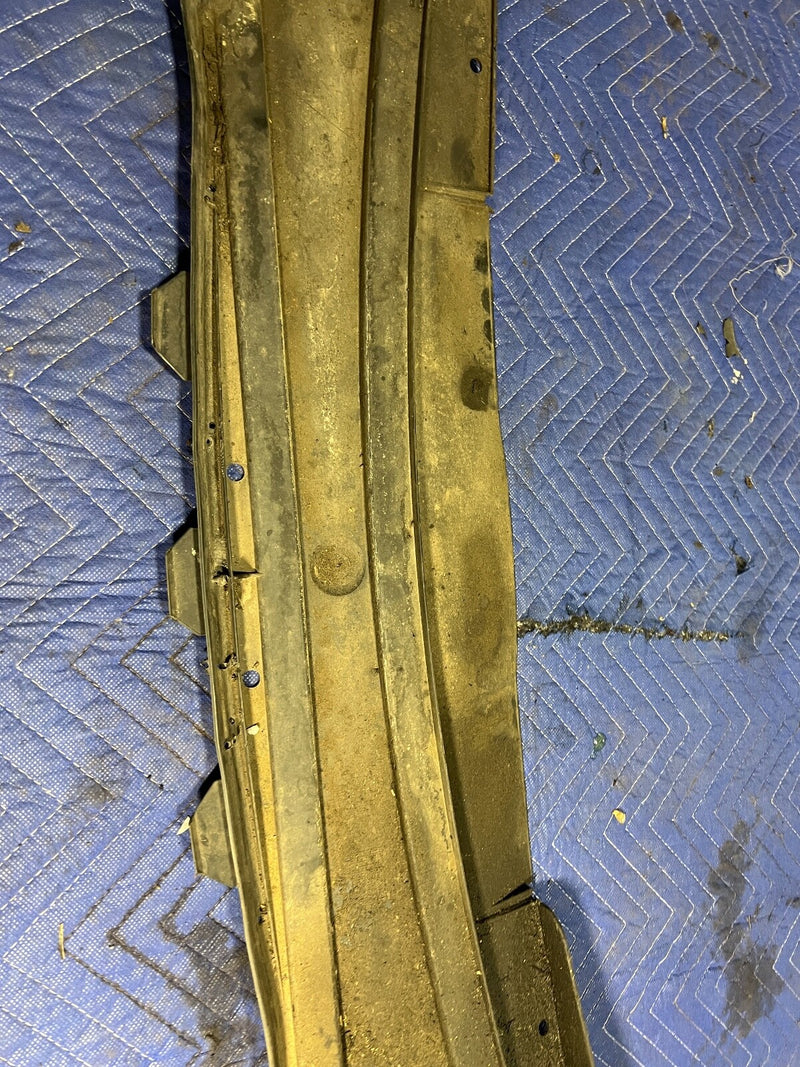 46768529