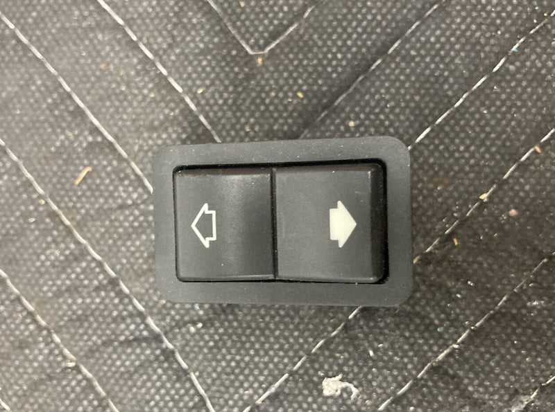 46761984