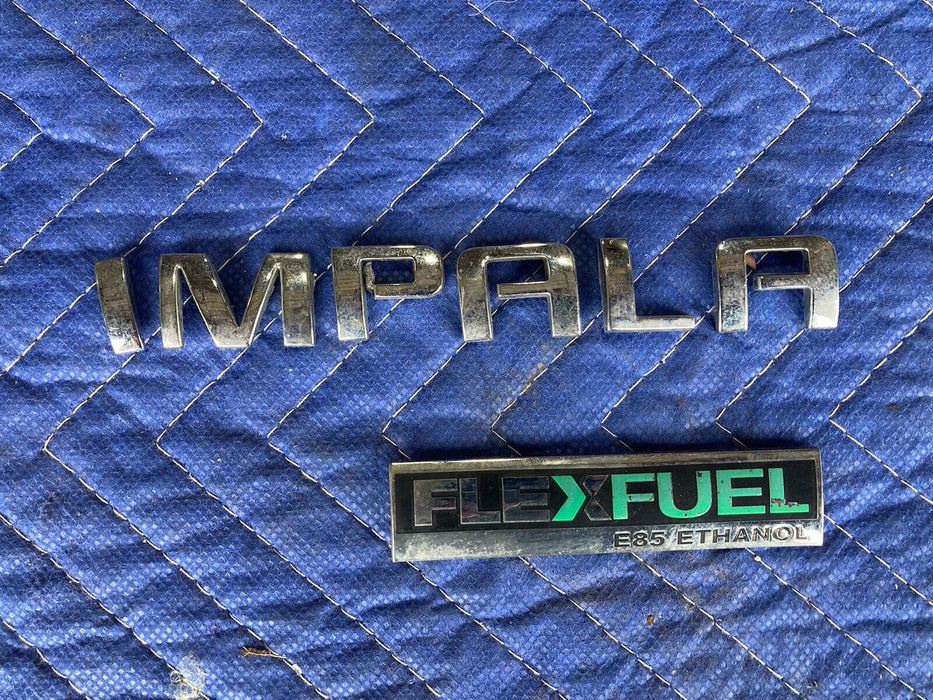 2006-2016 Chevy Impala GM Emblem  Flex fuel LT Deck lid Trunk OEM #3175M