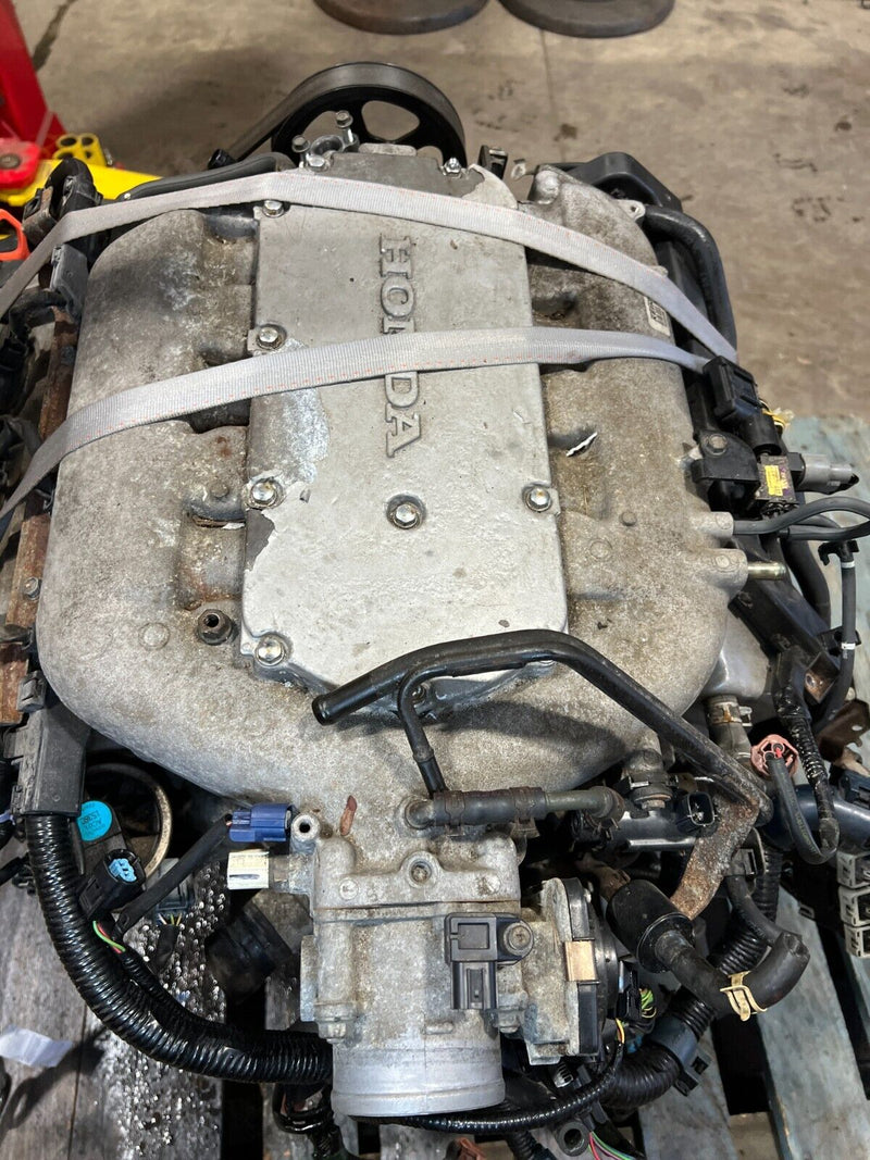 43983928