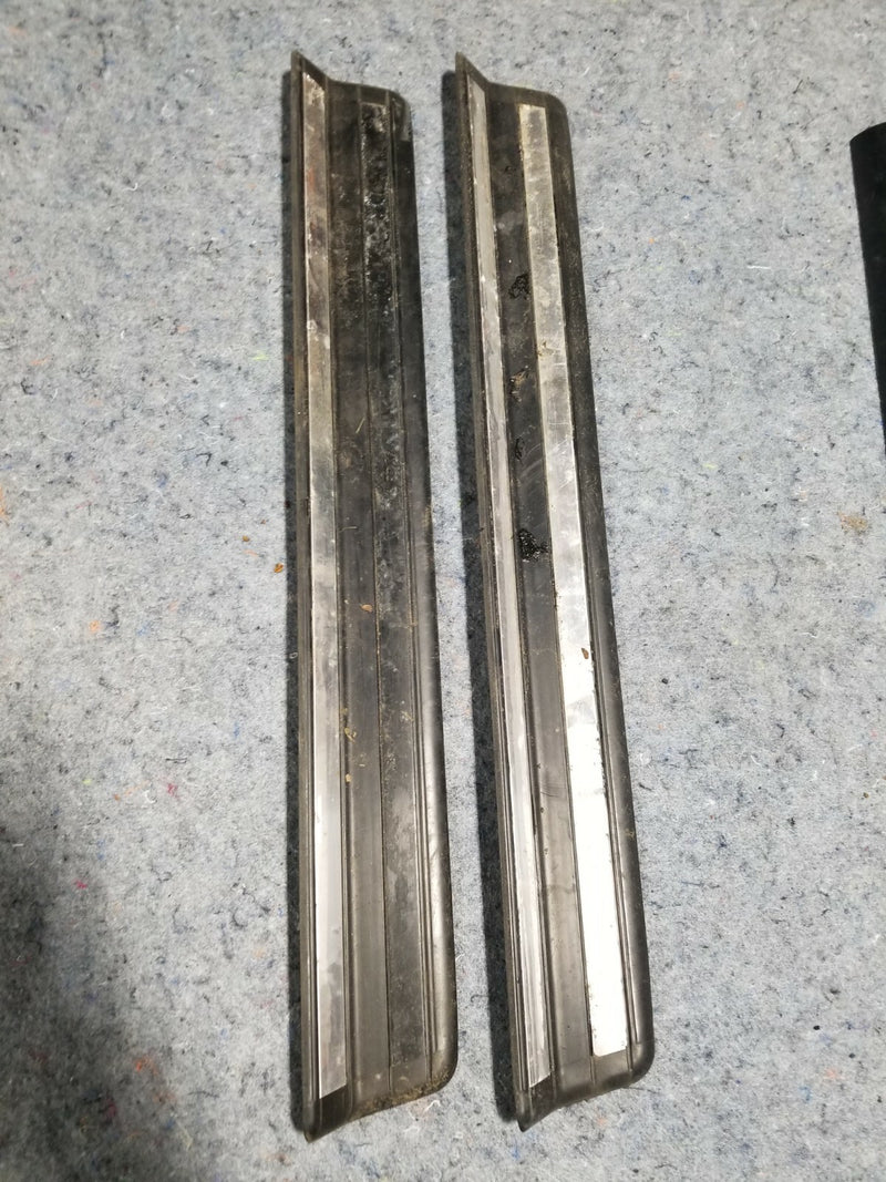 46762115